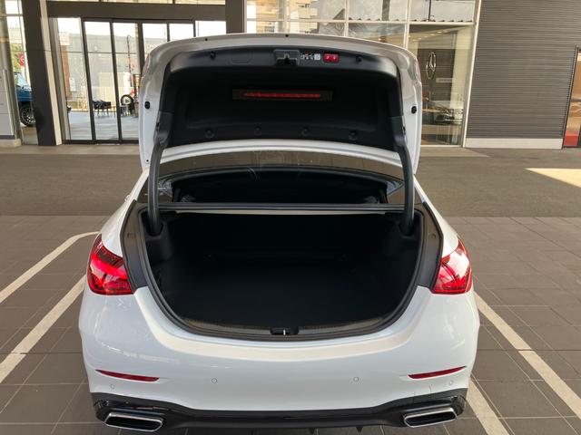 Cクラス C200 スポーツ ドライブレコーダー ETC クリアランスソナー オートクルーズコントロール 全周囲カメラ ナビ アルミホイール オートライト CVT スマートキー アイドリングストップ 電動格納ミラー パワーシート(24枚目)