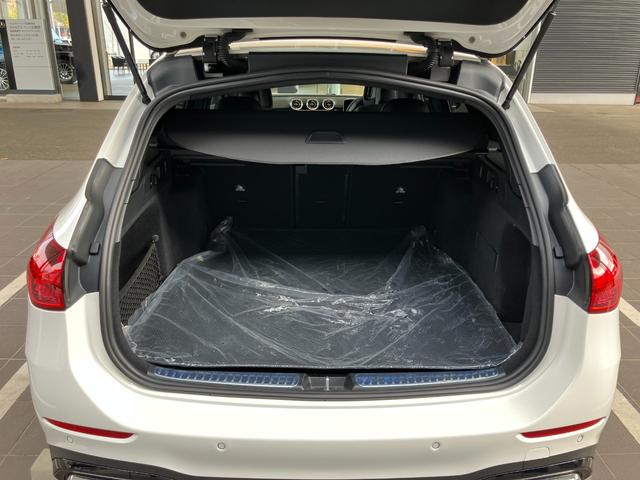 Ｃクラスステーションワゴン Ｃ２２０ｄ　ステーションワゴン　スポーツ　ＡＭＧライン　レーダーセーフティ　ＨＤＤナビゲーション　純正アルミホイール　アンビエントライト　電動シート　シートヒーター（19枚目）