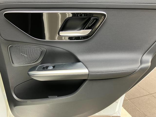 Ｃクラスステーションワゴン Ｃ２２０ｄ　ステーションワゴン　スポーツ　ＡＭＧライン　レーダーセーフティ　ＨＤＤナビゲーション　純正アルミホイール　アンビエントライト　電動シート　シートヒーター（45枚目）