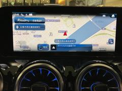 �ʥ��դ���ι�Ԥ�ɥ饤�֤�ڤ����ҤȻ������Ƥ�ƻ�Ǥ��¤����Ȥʤ����������Ȥ��Ƥ���ޤ��� 3