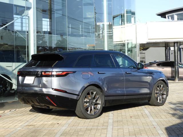 レンジローバーヴェラール R ダイナミック S 250PS ■認定中古車2年保証■エアサスペンション■パノラミックグラスルーフ■マッサージシート■シートヒーター・クーラー■アダプティブダイナミクス■21インチアルミ■ブラックパック■アップルカープレイ(8枚目)