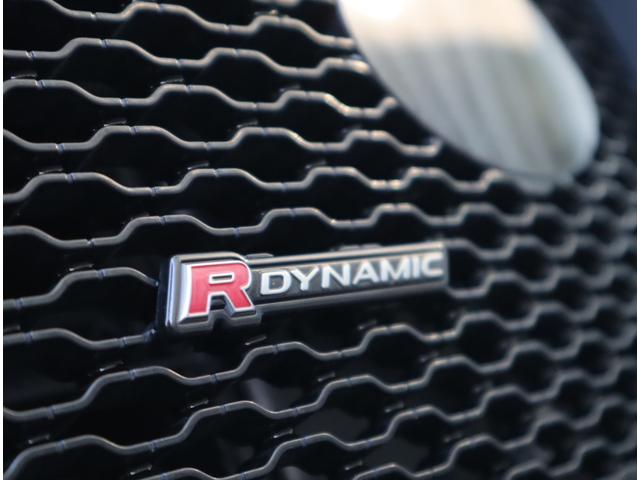 レンジローバーヴェラール R ダイナミック S 250PS ■認定中古車2年保証■エアサスペンション■パノラミックグラスルーフ■マッサージシート■シートヒーター・クーラー■アダプティブダイナミクス■21インチアルミ■ブラックパック■アップルカープレイ(14枚目)