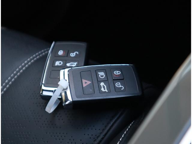 レンジローバーヴェラール R ダイナミック S 250PS ■認定中古車2年保証■エアサスペンション■パノラミックグラスルーフ■マッサージシート■シートヒーター・クーラー■アダプティブダイナミクス■21インチアルミ■ブラックパック■アップルカープレイ(79枚目)