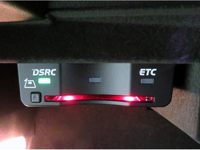 2.0TFSI バーチャルコクピット LEDヘッドライト(10枚目)