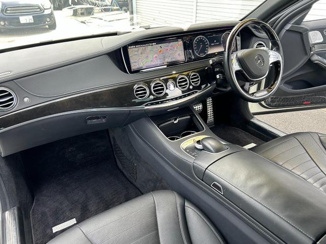 Ｓクラス Ｓ５５０ロング　２０１３年　ＭベンツＳ５５０ロング　ＡＭＧスポーツＰＫＧ　ショーハ―ＰＫＧ　レーダーセーフティーＰＫＧ　正規Ｄ車　ツインサンルーフ　右Ｈ　黒本革シート　純正ＨＤＤナビフルセグ　Ｂｌｕｅｔｏｏｔｈ対応（10枚目）