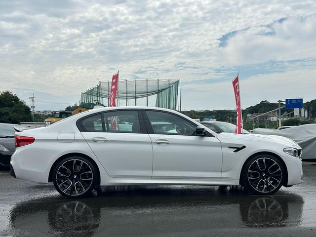 ５シリーズ ５２３ｄ　Ｍスポーツ　正規Ｄ車右ＨＭ５仕様Ｍ５仕様エアロパーツＭ５仕様２０ｉｎｃｈＡＷインテリジェントセーフティ（12枚目）