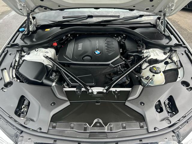 ５シリーズ ５２３ｄ　Ｍスポーツ　正規Ｄ車右ＨＭ５仕様Ｍ５仕様エアロパーツＭ５仕様２０ｉｎｃｈＡＷインテリジェントセーフティ（23枚目）