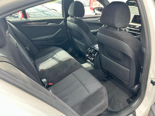 ５シリーズ ５２３ｄ　Ｍスポーツ　正規Ｄ車右ＨＭ５仕様Ｍ５仕様エアロパーツＭ５仕様２０ｉｎｃｈＡＷインテリジェントセーフティ（52枚目）