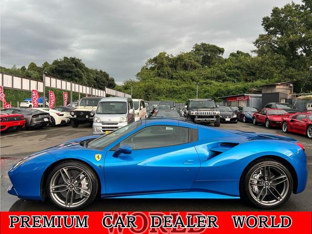 488スパイダー ベースグレード 正規D車左HOPカーボンD-ZONE+LEDOPカーボンレーシングシートOP鍛造20inchAWOPFリフターOPカーボンエクステリアOPカーボンインテリアOP純正HDDナビBカメラOPプレミアムJB(7枚目)