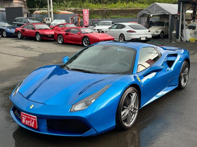 488スパイダー ベースグレード 正規D車左HOPカーボンD-ZONE+LEDOPカーボンレーシングシートOP鍛造20inchAWOPFリフターOPカーボンエクステリアOPカーボンインテリアOP純正HDDナビBカメラOPプレミアムJB(8枚目)