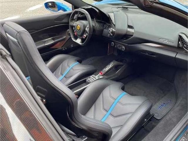 488スパイダー ベースグレード 正規D車左HOPカーボンD-ZONE+LEDOPカーボンレーシングシートOP鍛造20inchAWOPFリフターOPカーボンエクステリアOPカーボンインテリアOP純正HDDナビBカメラOPプレミアムJB(29枚目)