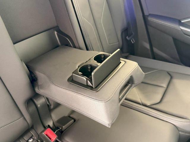 Ｑ３ ３５ＴＤＩクワトロ　Ｓライン　正規ディーラー認定中古車　認定保証付き　デイトナグレーパールエフェクト　ブラックスタイリングパッケージ　フルレザー（30枚目）