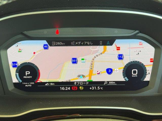 Ｑ３ ３５ＴＤＩクワトロ　Ｓライン　正規ディーラー認定中古車　認定保証付き　デイトナグレーパールエフェクト　ブラックスタイリングパッケージ　フルレザー（50枚目）
