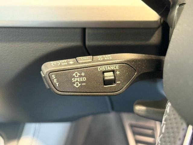 Ｑ５スポーツバック ４０ＴＤＩクワトロ　Ｓライン　正規ディーラー認定中古車　認定保証付き　２５０台限定車　ｈｉｇｈ　ｓｔｙｌｅ　マトリクスＯＬＥＤリヤライト　ファインナッパ―レザー　レッドキャリパー　Ａｕｄｉ　ｓｐｏｒｔ　２１インチ（12枚目）
