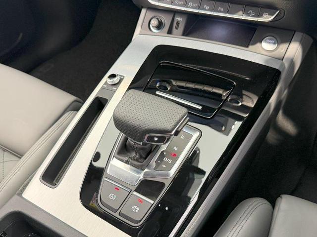 Ｑ５スポーツバック ４０ＴＤＩクワトロ　Ｓライン　正規ディーラー認定中古車　認定保証付き　２５０台限定車　ｈｉｇｈ　ｓｔｙｌｅ　マトリクスＯＬＥＤリヤライト　ファインナッパ―レザー　レッドキャリパー　Ａｕｄｉ　ｓｐｏｒｔ　２１インチ（28枚目）