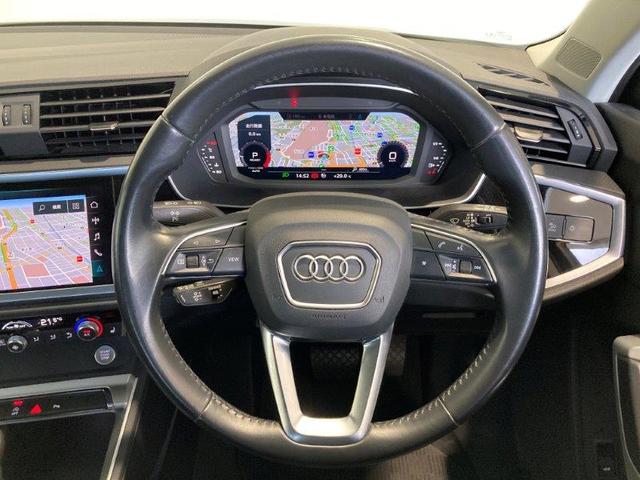 Ｑ３ ３５ＴＦＳＩアドバンスド　正規ディーラー認定中古車　認定保証付き　ラグジュアリーＳＵＶ　アドバンスグレード　２０年モデル　１５０ＨＰ（13枚目）