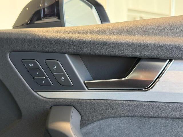 Q5スポーツバック 40TDIクワトロ Sライン 正規ディーラー認定中古車 認定保証付き 弊社デモカー クーペSUV ディーゼルクワトロモデル(四輪駆動)Slineグレード TVチューナー付き ワイヤレスチャージング ステアリングヒーター(20枚目)