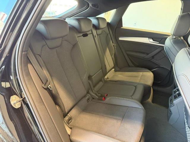 Q5スポーツバック 40TDIクワトロ Sライン 正規ディーラー認定中古車 認定保証付き 弊社デモカー クーペSUV ディーゼルクワトロモデル(四輪駆動)Slineグレード TVチューナー付き ワイヤレスチャージング ステアリングヒーター(38枚目)