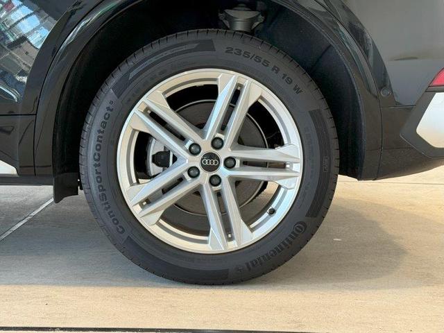 Q5スポーツバック 40TDIクワトロ Sライン 正規ディーラー認定中古車 認定保証付き 弊社デモカー クーペSUV ディーゼルクワトロモデル(四輪駆動)Slineグレード TVチューナー付き ワイヤレスチャージング ステアリングヒーター(45枚目)