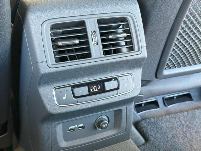 Q5スポーツバック 40TDIクワトロ Sライン 正規ディーラー認定中古車 認定保証付き 弊社デモカー クーペSUV ディーゼルクワトロモデル(四輪駆動)Slineグレード TVチューナー付き ワイヤレスチャージング ステアリングヒーター(59枚目)