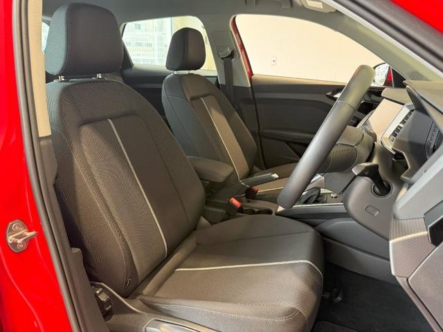 A1スポーツバック 25TFSI アドバンスド 正規ディーラー認定中古車 新車保証継承&認定中古車保証1年無償付帯 コントラストルーフ ナビゲーションパッケージ アダプティブクルーズコントロール(36枚目)