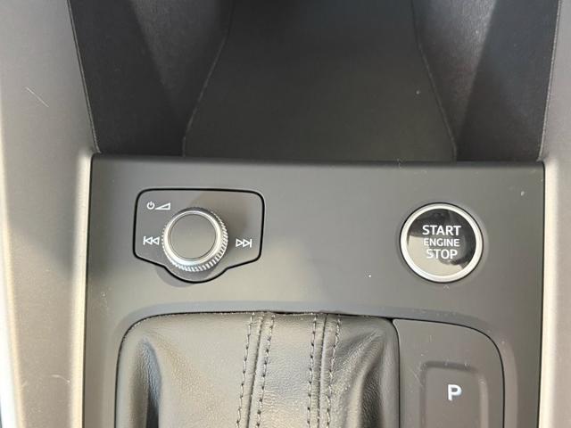 A1スポーツバック 25TFSI アドバンスド 正規ディーラー認定中古車 新車保証継承&認定中古車保証1年無償付帯 コントラストルーフ ナビゲーションパッケージ アダプティブクルーズコントロール(74枚目)