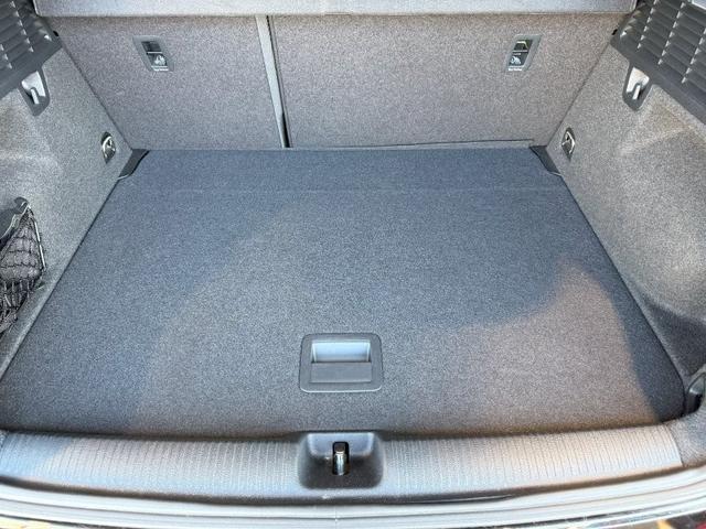 Q2 30TFSIスポーツ 正規ディーラー認定中古車 認定中古車保証1年付帯 パノラマサンルーフ 17AW TVチューナー MMIナビ シートヒーター リヤカメラ アウディドライブセレクト(10枚目)