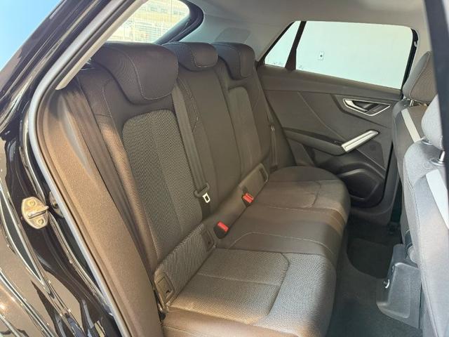 Q2 30TFSIスポーツ 正規ディーラー認定中古車 認定中古車保証1年付帯 パノラマサンルーフ 17AW TVチューナー MMIナビ シートヒーター リヤカメラ アウディドライブセレクト(45枚目)