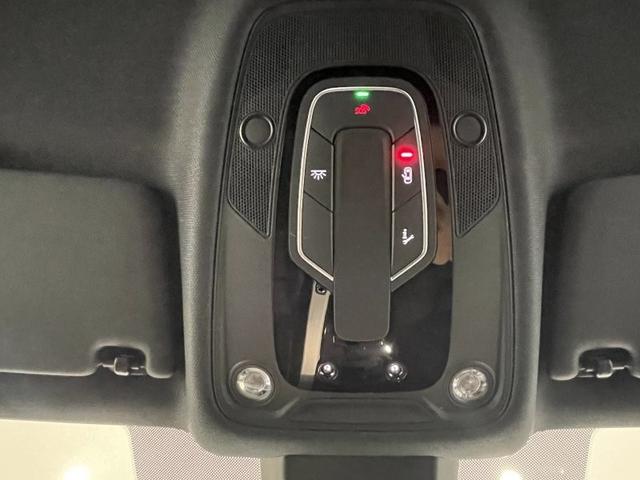 A4アバント 40TDIクワトロ Sライン マイスターシュトュック 正規ディーラー認定中古車 新車保証継承&認定中古車保証1年付帯 弊社元デモカー 4WD 限定車マイスターシュトック ブラックスタイリング 18AW ファインナッパレザー ダンピングコントロールサス(44枚目)