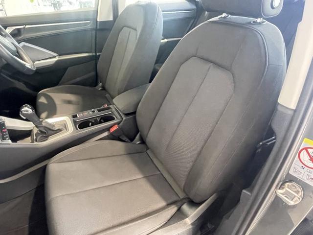 グレード違い、色違い、装備違いの車両をお探しのお客様もお気軽にお問い合わせ下さい。弊社系列の店舗のＡｕｄの在庫も案内できます。