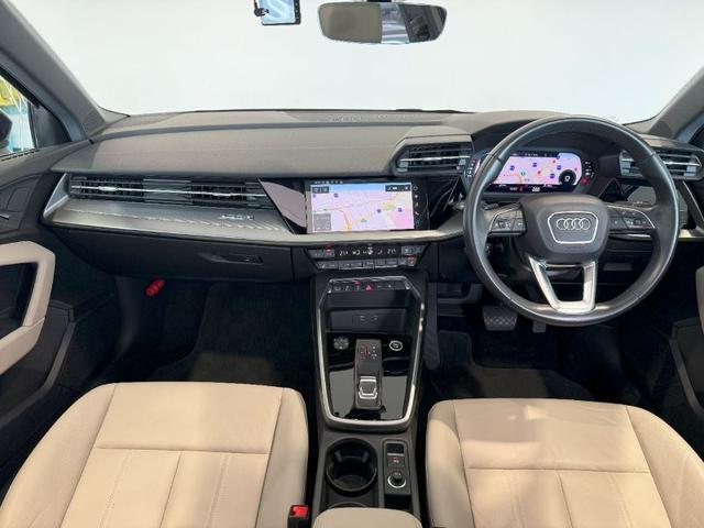 Ａ３ スポーツバック４０ＴＦＳＩクワトロアドバンスド　正規ディーラー認定中古車　認定中古車保証１年付帯　４ＷＤ　ラグジュアリーパッケージ　パーシャルレザー　パノラマサンルーフ　マルチカラーアンビエントライト　スマホワイヤレスチャージング　ベージュレザー（20枚目）