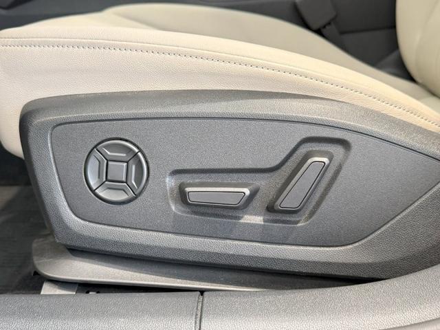 Ａ３ スポーツバック４０ＴＦＳＩクワトロアドバンスド　正規ディーラー認定中古車　認定中古車保証１年付帯　４ＷＤ　ラグジュアリーパッケージ　パーシャルレザー　パノラマサンルーフ　マルチカラーアンビエントライト　スマホワイヤレスチャージング　ベージュレザー（43枚目）