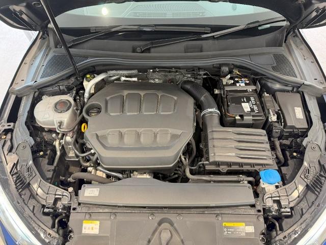 Ａ３ スポーツバック４０ＴＦＳＩクワトロアドバンスド　正規ディーラー認定中古車　認定中古車保証１年付帯　４ＷＤ　ラグジュアリーパッケージ　パーシャルレザー　パノラマサンルーフ　マルチカラーアンビエントライト　スマホワイヤレスチャージング　ベージュレザー（54枚目）