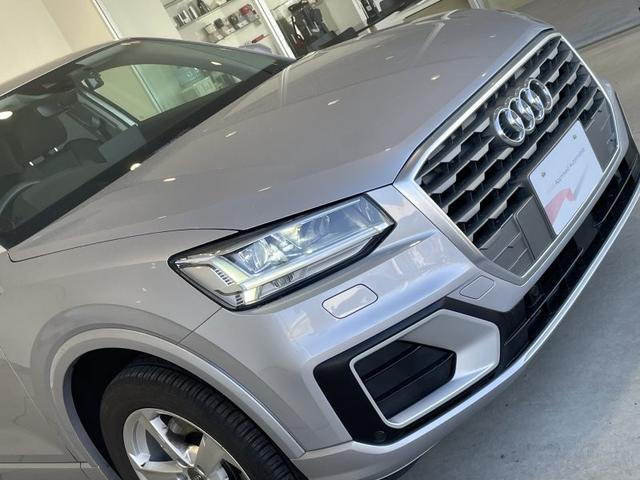 Ｑ２ ３０ＴＦＳＩスポーツ　正規ディーラー認定中古車　認定中古車保証１年付帯　ＭＭＩナビ　バーチャルコックピット　サイドアシスト　レーンキープ　アダプティブクルコン　１７ＡＷ　電動テールゲート　ＴＶチューナー　ハイビームアシスト（3枚目）