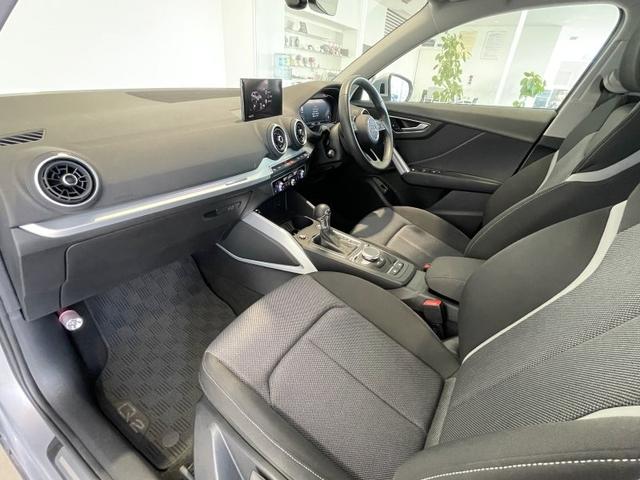 Ｑ２ ３０ＴＦＳＩスポーツ　正規ディーラー認定中古車　認定中古車保証１年付帯　ＭＭＩナビ　バーチャルコックピット　サイドアシスト　レーンキープ　アダプティブクルコン　１７ＡＷ　電動テールゲート　ＴＶチューナー　ハイビームアシスト（49枚目）