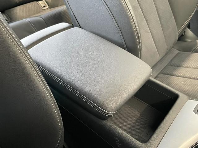 アウディ認定中古車はアウディが厳選した中古車に、アウディならではの安心サポートや保証を付けて、ご提供させていただきます。