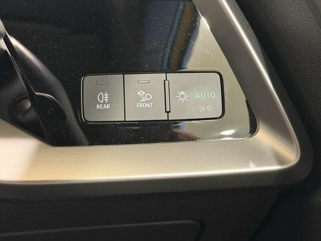 �A�E�f�B�F�蒆�ÎԂ̓A�E�f�B�����I�������ÎԂɁA�A�E�f�B�Ȃ�ł͂̈��S�T�|�[�g��ۏ؂�t���āA���񋟂����Ă��������܂��B