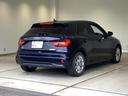 Ａ１スポーツバック ２５ＴＦＳＩ　アドバンスド　正規ディーラー認定中古車　認定保証付き　コンパクトハッチバック　ファーマメントブルー　５人乗り（5枚目）