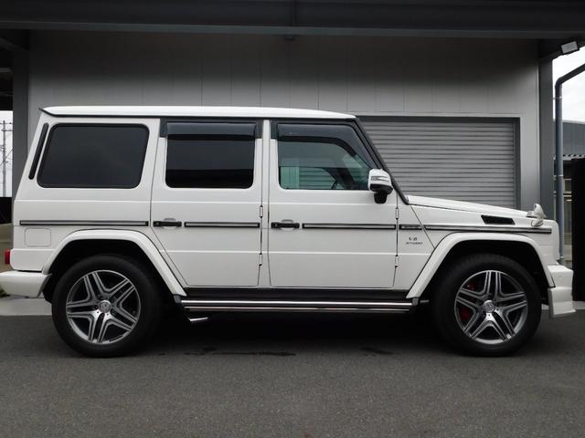 Ｇ６３　デジーノレザーエクスクルーシブインテリアＰＫＧ　ＡＭＧ２０インチＡＷ　ＡＭＧレッドキャリパー　サンルーフ　ツートンレザースポーツシート　ダイヤモンドステッチインテリア　ドライブレコーダー(13枚目)