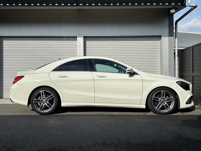 ＣＬＡクラス ＣＬＡ１８０　スポーツ　シートヒーター　パワーシート　レーダークルーズ　ブラインドスポット　純正１８インチアルミホイール　オートライト　純正ＨＤＤナビＴＶ　フルセグ　バックカメラ　Ｂｌｕｅｔｏｏｔｈ接続（8枚目）