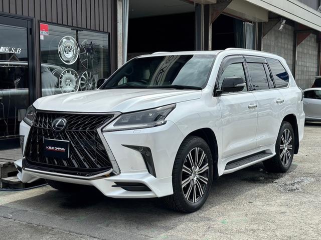 LX(レクサス)LX570ブラックシークエンス 4WD 黒革 LX(レクサス)LX570ブラックシークエンス 4WD 黒革