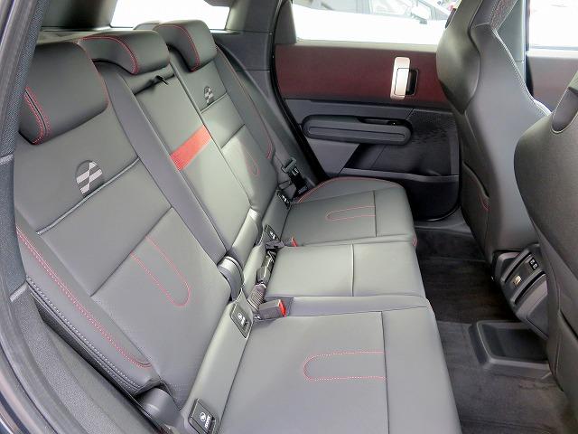 MINI ジョンクーパーワークス カントリーマンオール4JCW Lパッケージ アクティブシート JCWパフォーマンスブレーキ パノラマガラスサンルーフ コーナーセンサー オートランク ハーマンカードンサウンド レーンチェンジ&ディパーチャーウォーニング ACC(10枚目)