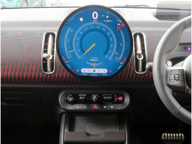 MINI ジョンクーパーワークス カントリーマンオール4JCW Lパッケージ アクティブシート JCWパフォーマンスブレーキ パノラマガラスサンルーフ コーナーセンサー オートランク ハーマンカードンサウンド レーンチェンジ&ディパーチャーウォーニング ACC(11枚目)