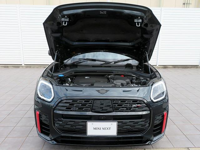 MINI ジョンクーパーワークス カントリーマンオール4JCW Lパッケージ アクティブシート JCWパフォーマンスブレーキ パノラマガラスサンルーフ コーナーセンサー オートランク ハーマンカードンサウンド レーンチェンジ&ディパーチャーウォーニング ACC(41枚目)