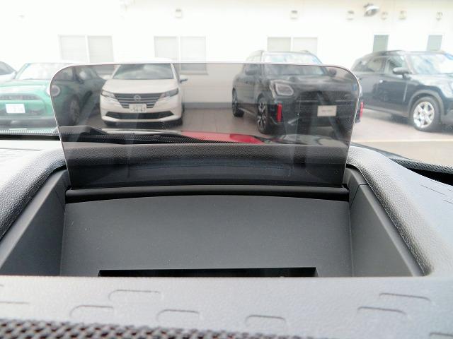 MINI ジョンクーパーワークス ジョンクーパーワークストリム ヘッドアップディスプレイ ハーマンカードンサウンド トップ+リアビューカメラ アクティブクルコン レーンチェンジ&ディパーチャーウォーニング Oパッケージ ベスキン&ホードコンビネーションシート(11枚目)