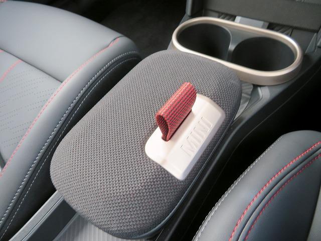 MINI ジョンクーパーワークス ジョンクーパーワークストリム ヘッドアップディスプレイ ハーマンカードンサウンド トップ+リアビューカメラ アクティブクルコン レーンチェンジ&ディパーチャーウォーニング Oパッケージ ベスキン&ホードコンビネーションシート(21枚目)