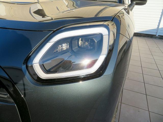 MINI カントリーマンD クラシック・トリム Mパッケージ ベスキン&クロスコンビシート ステアリングヒーター ヘッドアップディスプレイ ハーマンカードンサウンドシステム アクティブクルコン レーンチェンジ&ディパーチャーウォーニング 禁煙車(43枚目)