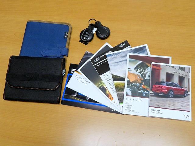 MINI クーパーSD クラブマン クラシック・トリム LEDヘッドライト 純正18アルミホイール コーナーセンサー コンフォートアクセス ディスプレイメーター 純正ナビ フルセグTV Bカメラ ETC アクティブクルーズコントロール アイドリングストップ(6枚目)