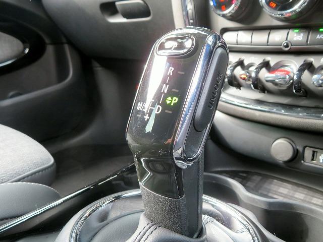 MINI クーパーSD クラブマン クラシック・トリム LEDヘッドライト 純正18アルミホイール コーナーセンサー コンフォートアクセス ディスプレイメーター 純正ナビ フルセグTV Bカメラ ETC アクティブクルーズコントロール アイドリングストップ(18枚目)