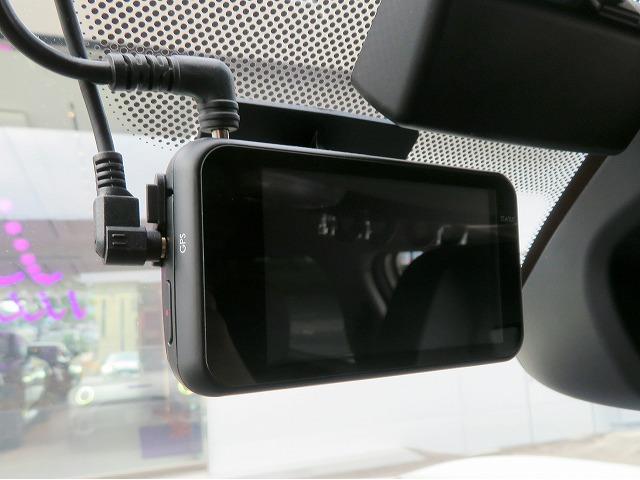 MINI クーパーSD クラブマン クラシック・トリム LEDヘッドライト 純正18アルミホイール コーナーセンサー コンフォートアクセス ディスプレイメーター 純正ナビ フルセグTV Bカメラ ETC アクティブクルーズコントロール アイドリングストップ(24枚目)